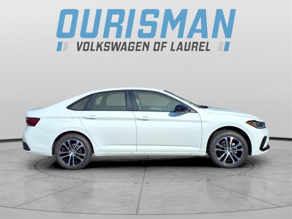 New 2026 Volkswagen Jetta Sport image 2