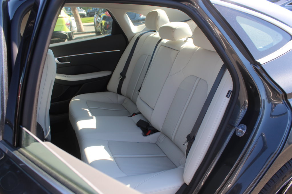 New 2026 Hyundai Sonata SEL FWD image 14
