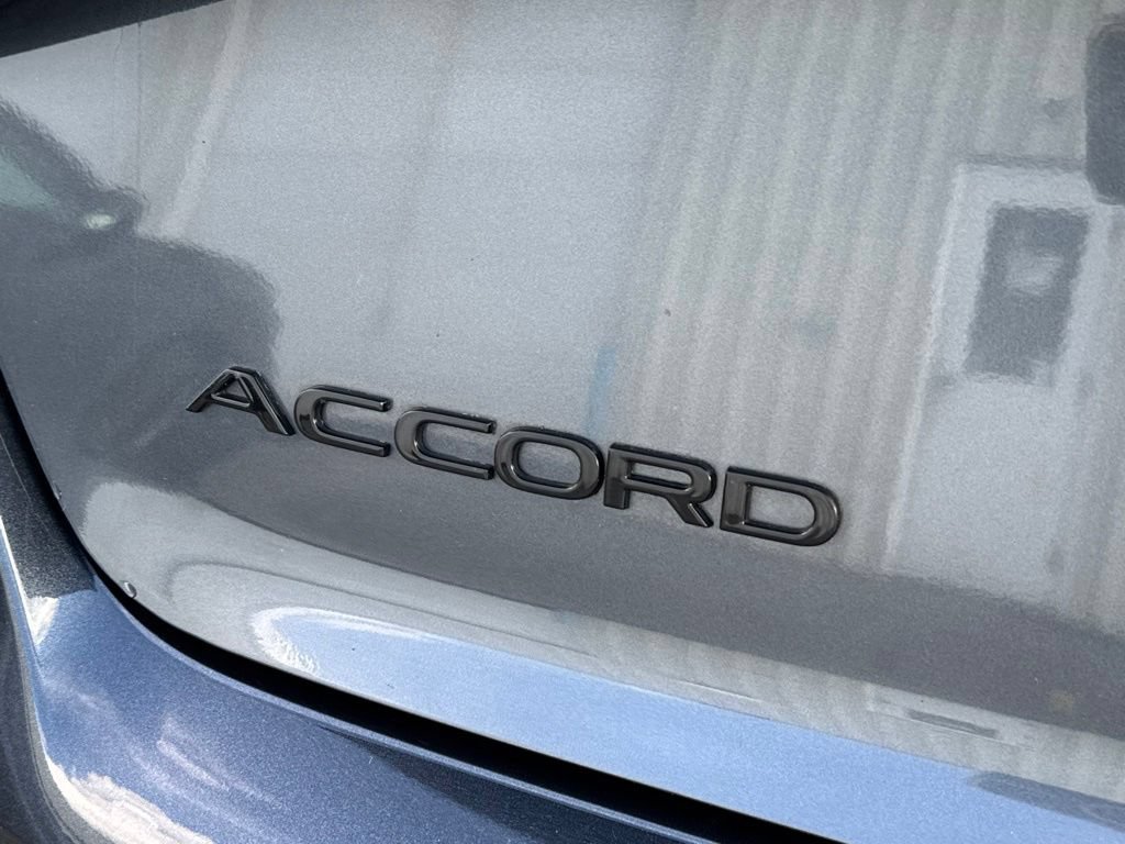 Used 2025 Honda Accord Touring image 11