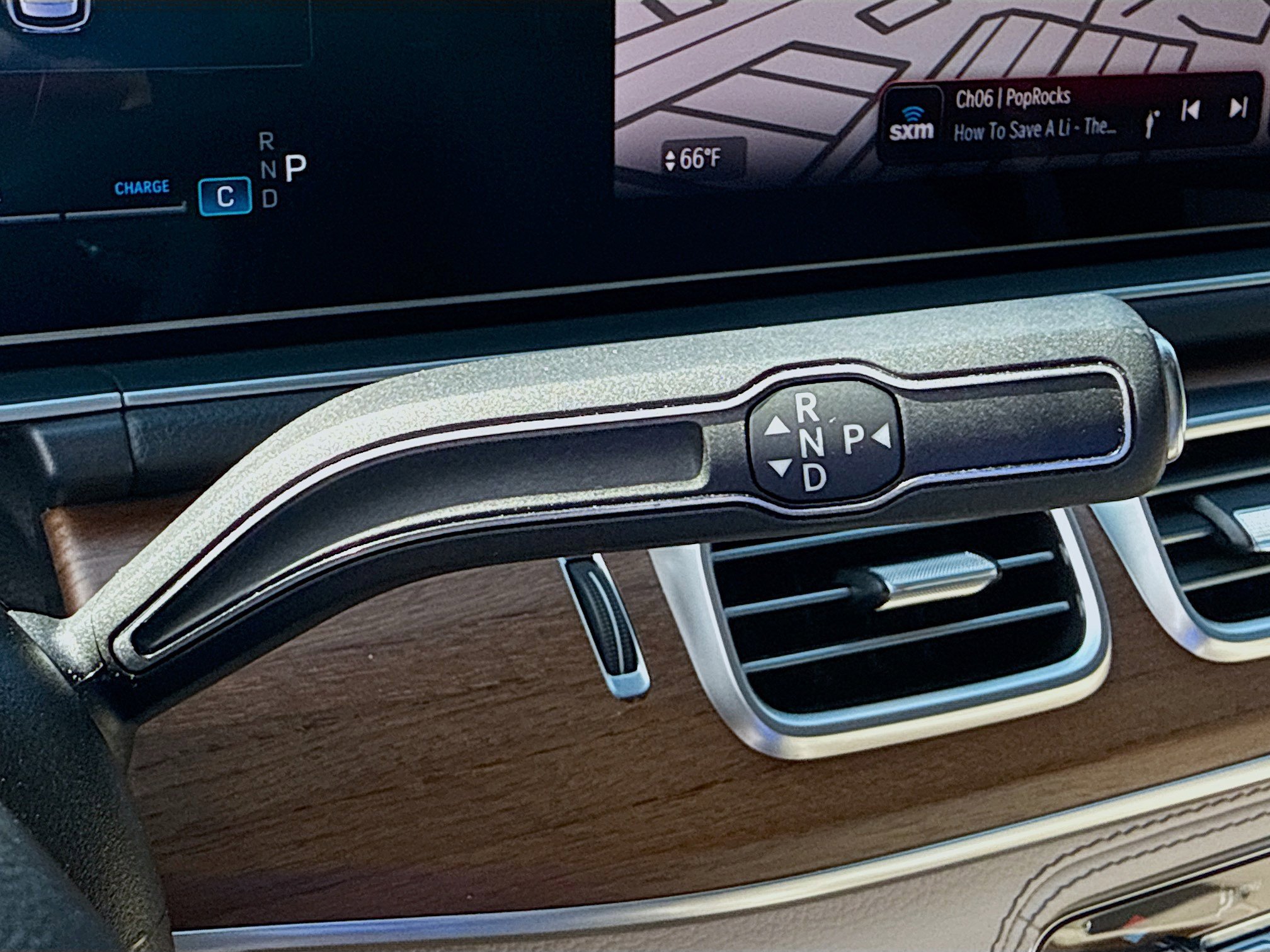 Used 2024 Mercedes-Benz GLE 450 4MATIC image 14