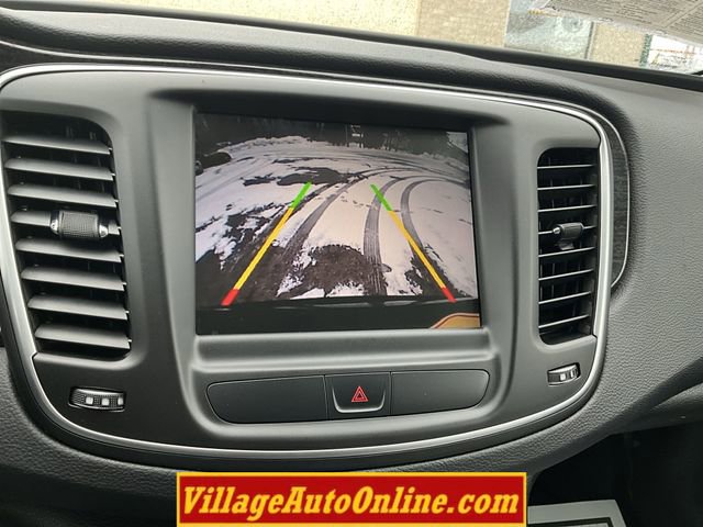 Used 2015 Chrysler 200 C w/ Navigation & Sound Group I image 17