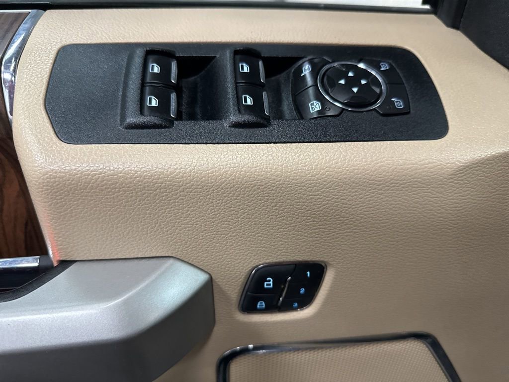 Used 2015 Ford F150 Lariat w/ Equipment Group 502A Luxury image 18