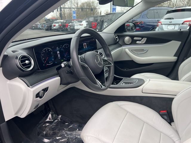 Used 2021 Mercedes-Benz E 450 4MATIC Sedan image 3