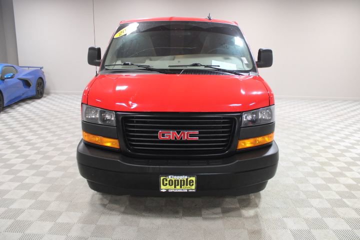 Used 2024 GMC Savana 3500 Extended image 5