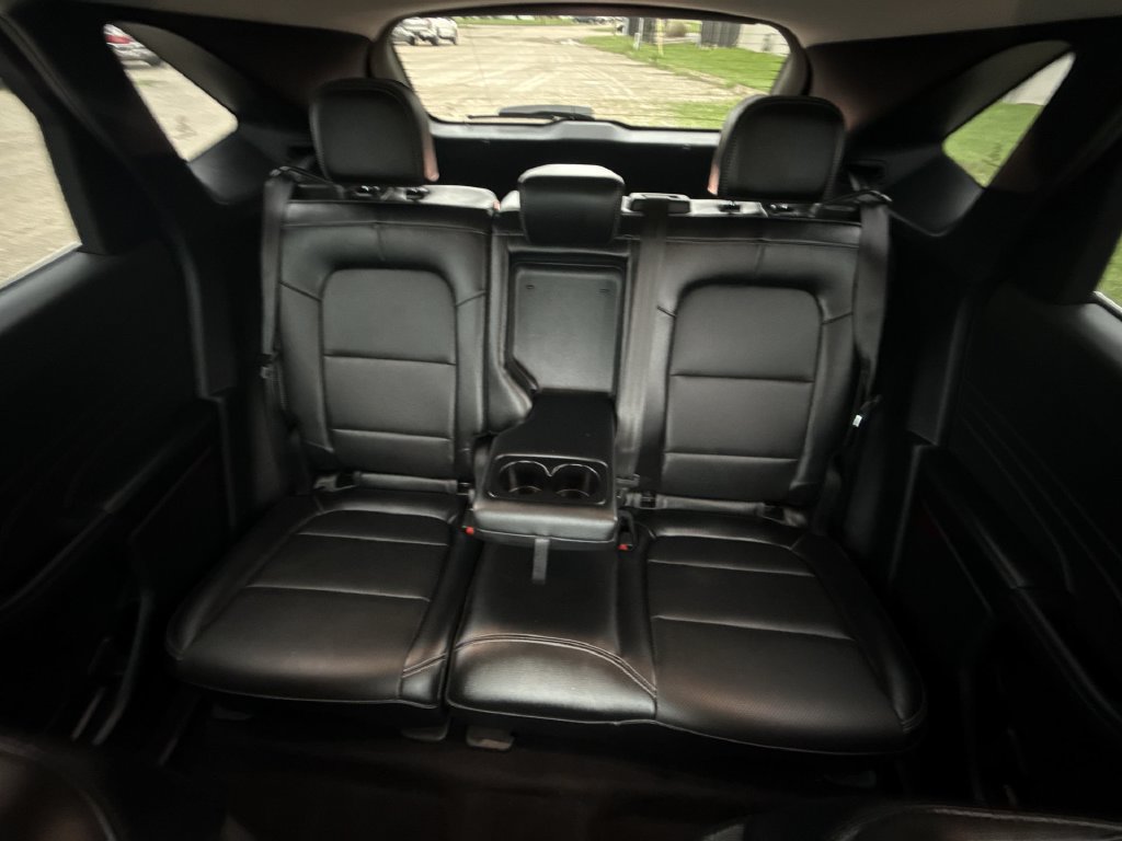 Used 2022 Ford Escape Titanium AWD/4WD image 24
