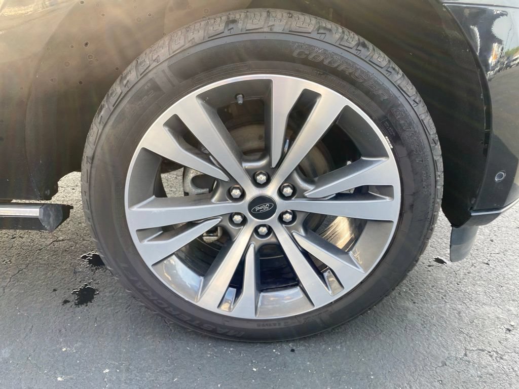 Used 2021 Ford Expedition Max Platinum AWD/4WD image 14
