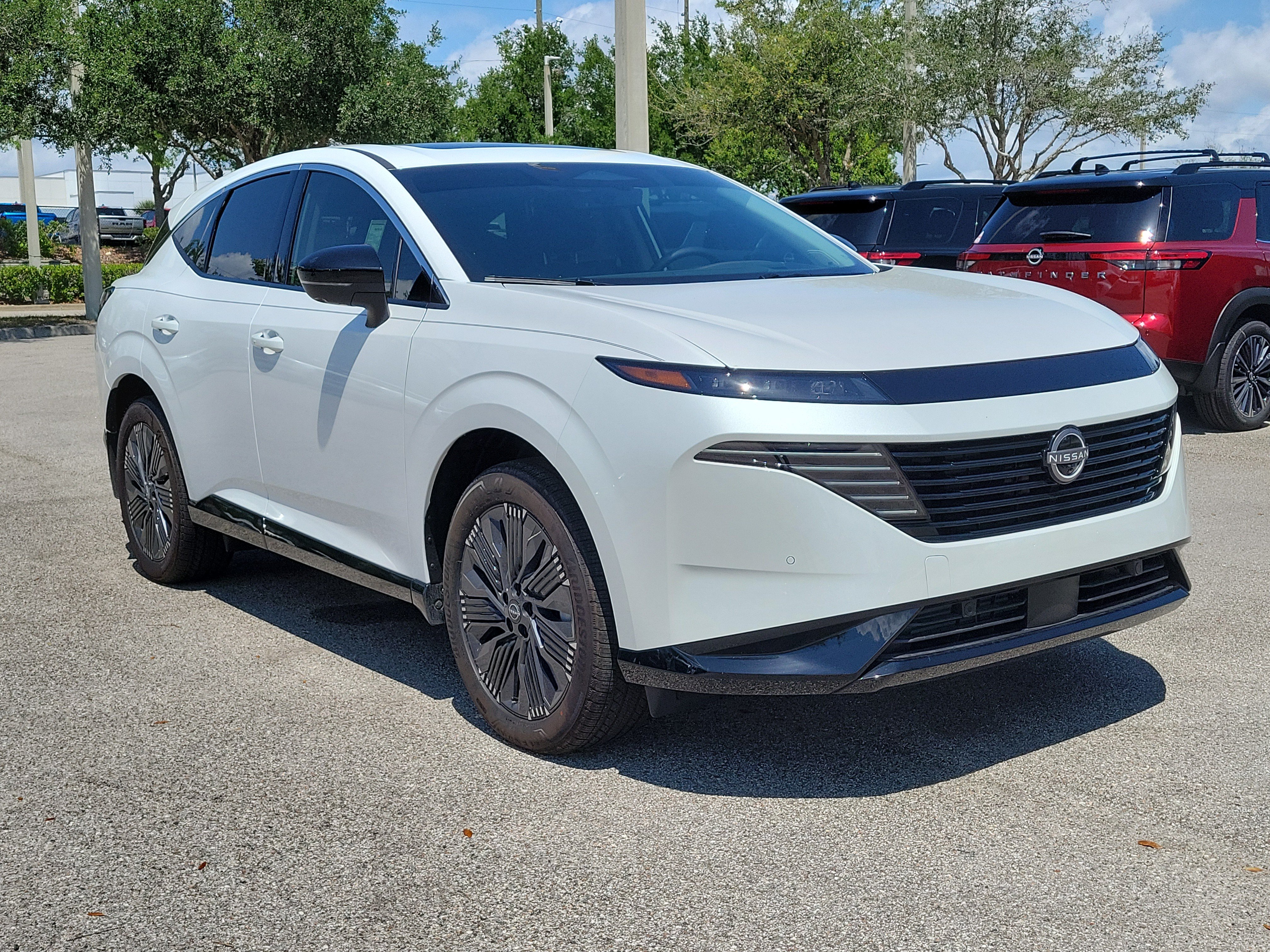New 2026 Nissan Murano Platinum w/ Cargo Package AWD/4WD image 3