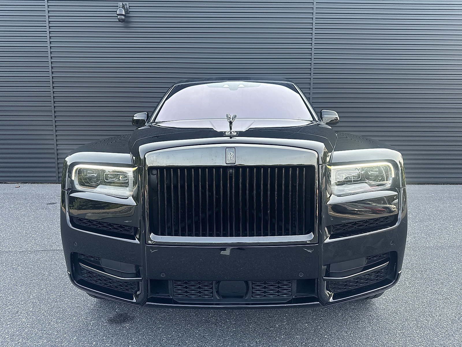 Used 2023 Rolls-Royce Cullinan Black Badge w/ Driver's Package AWD/4WD image 9