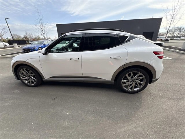 Used 2024 Genesis GV60 Advanced image 10