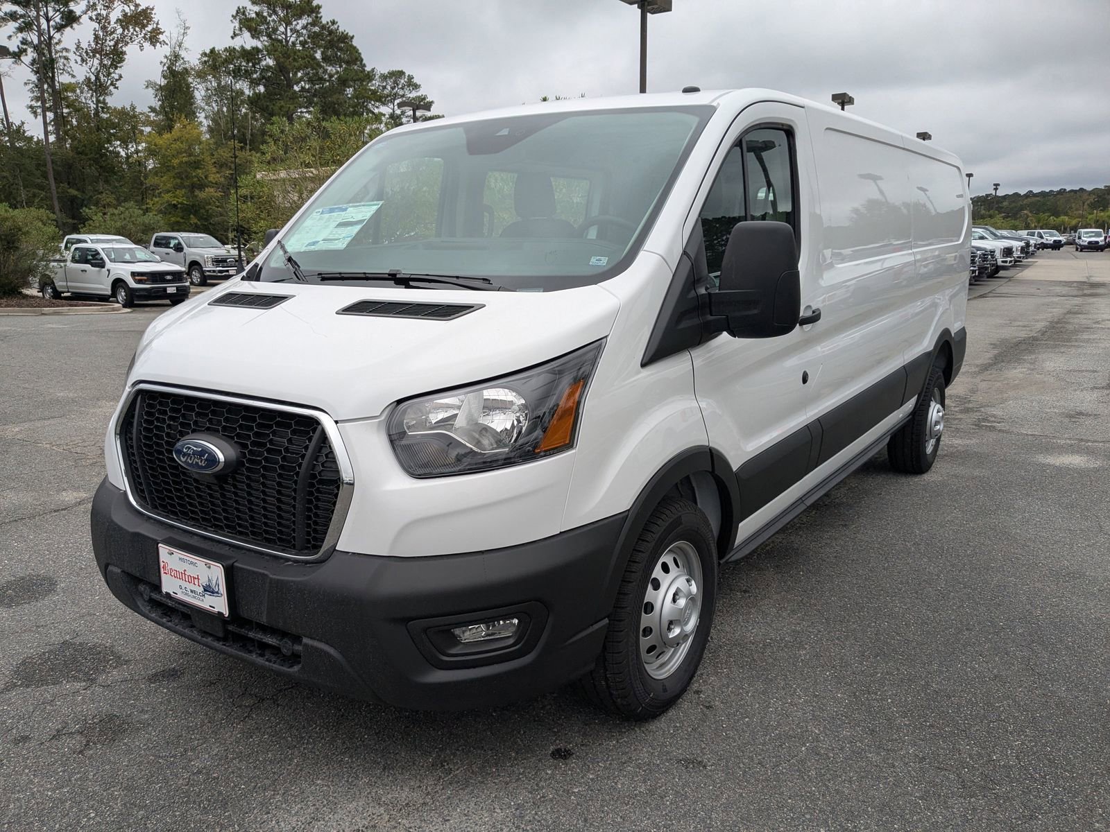 New 2025 Ford Transit 350 Low Roof AWD w/ Exterior Upgrade Package image 9