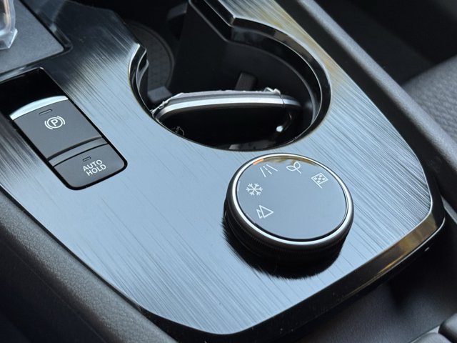 New 2026 Nissan Rogue SV AWD/4WD image 16