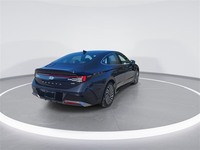 Used 2025 Hyundai Sonata Limited image 8