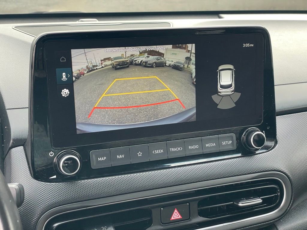 Used 2023 Hyundai Kona Limited image 20