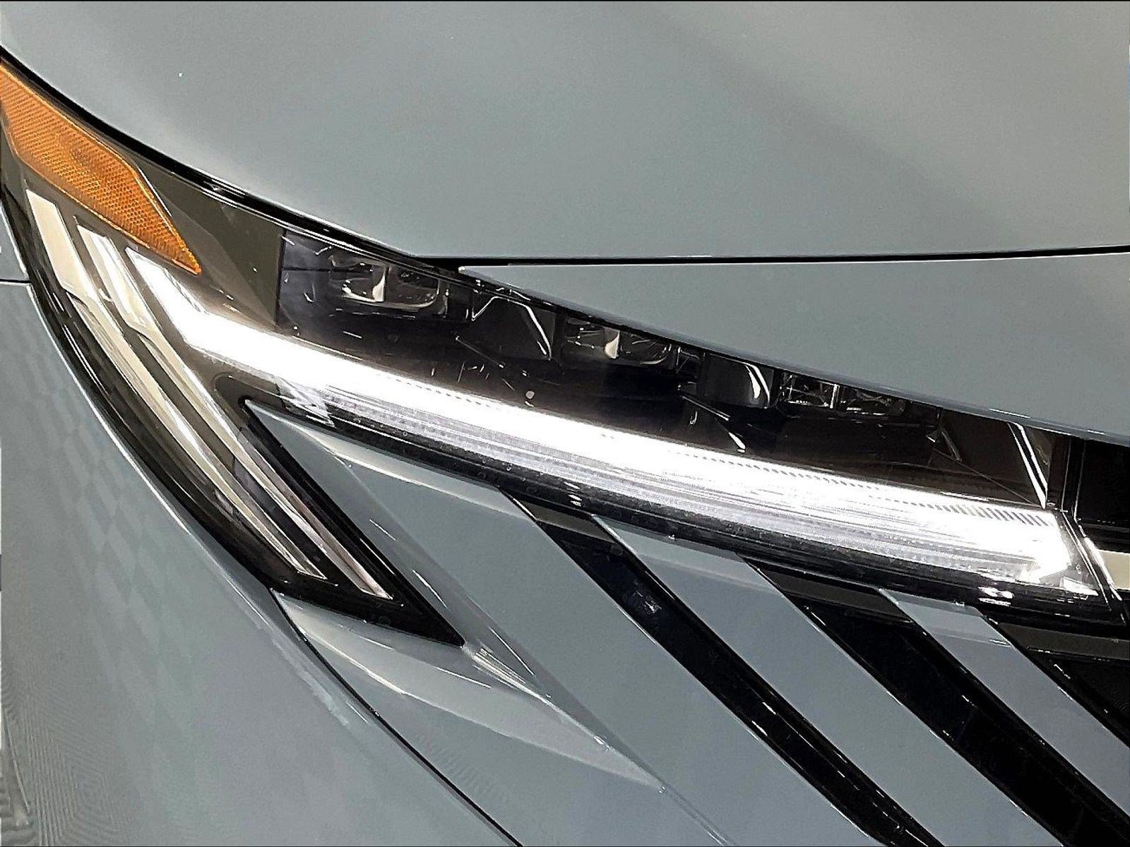 New 2026 Nissan Sentra SV w/ SV Convenience Package FWD image 8