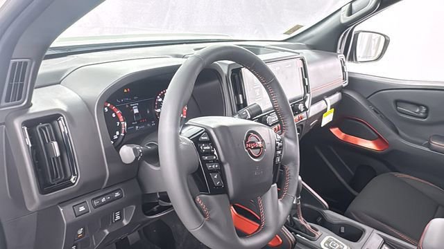 New 2026 Nissan Frontier PRO-4X w/ Pro-4x Convenience Package AWD/4WD image 35