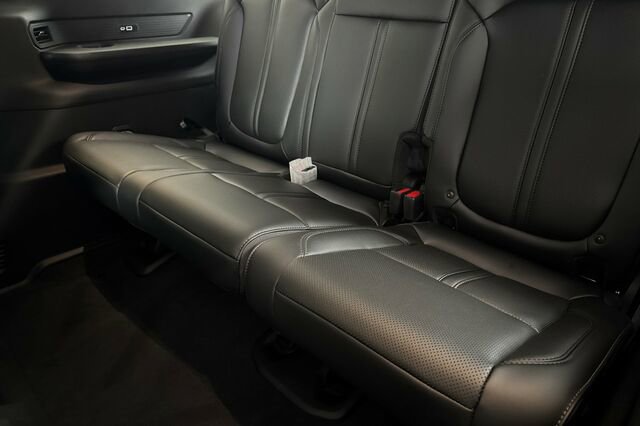 New 2026 Jeep Grand Wagoneer 4WD image 12