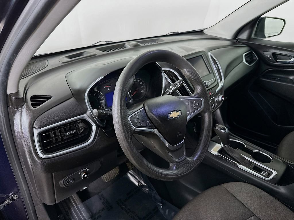 Used 2020 Chevrolet Equinox LT w/ LPO, Floor Liner Package image 14