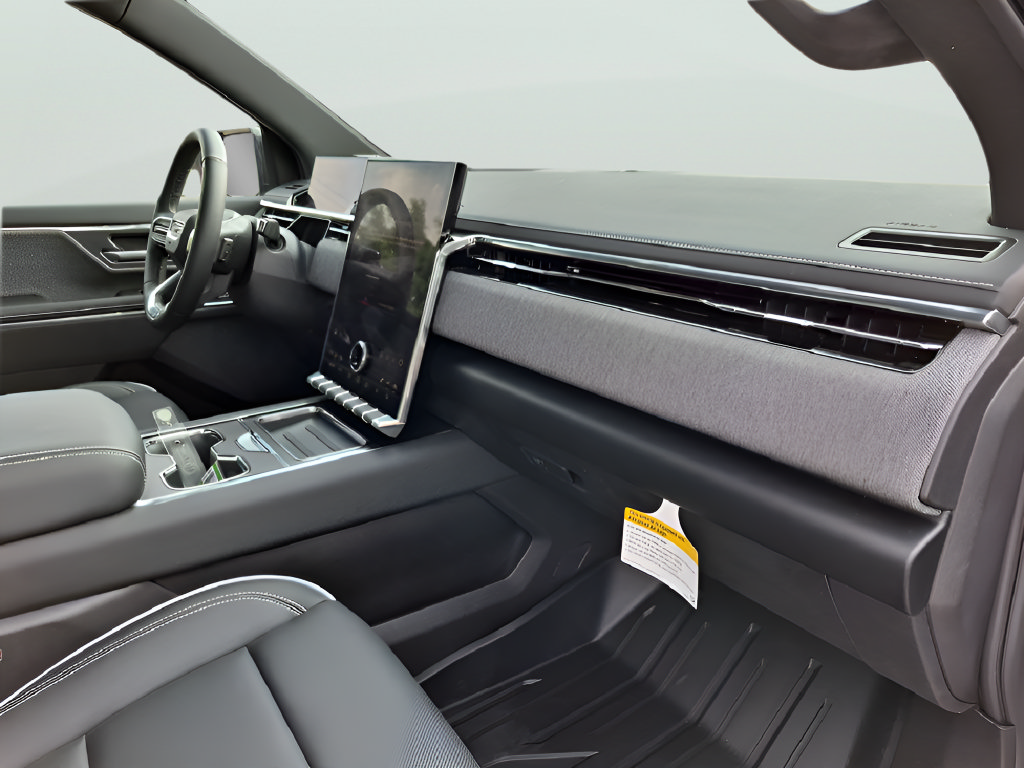 New 2026 GMC Sierra EV Elevation AWD/4WD image 34