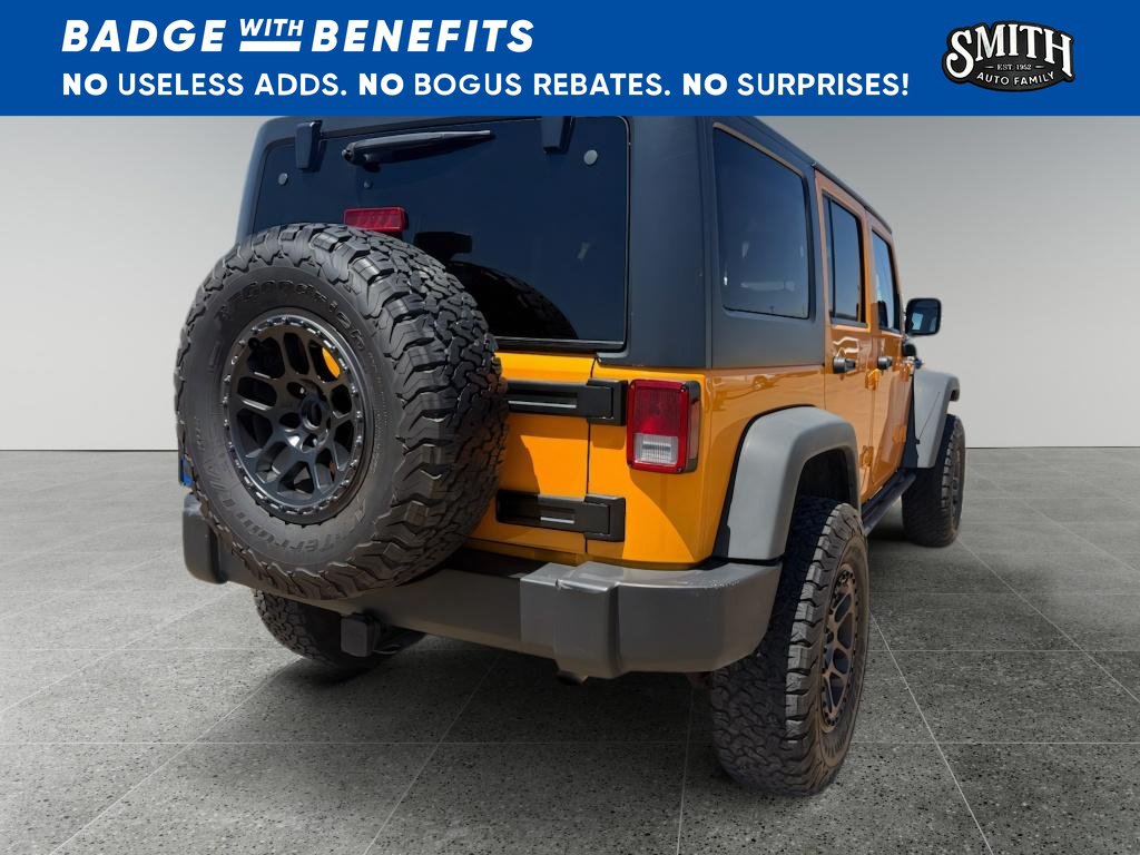 Used 2012 Jeep Wrangler Unlimited Rubicon w/ Connectivity Group AWD/4WD image 4