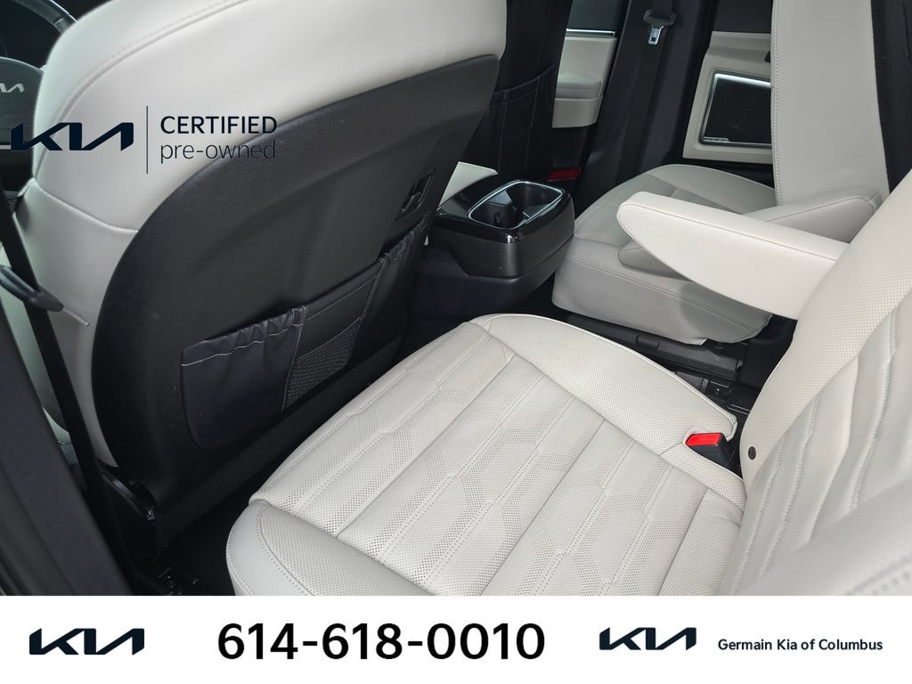 Certified 2024 Kia Telluride SX Prestige w/ Towing Package AWD/4WD image 19