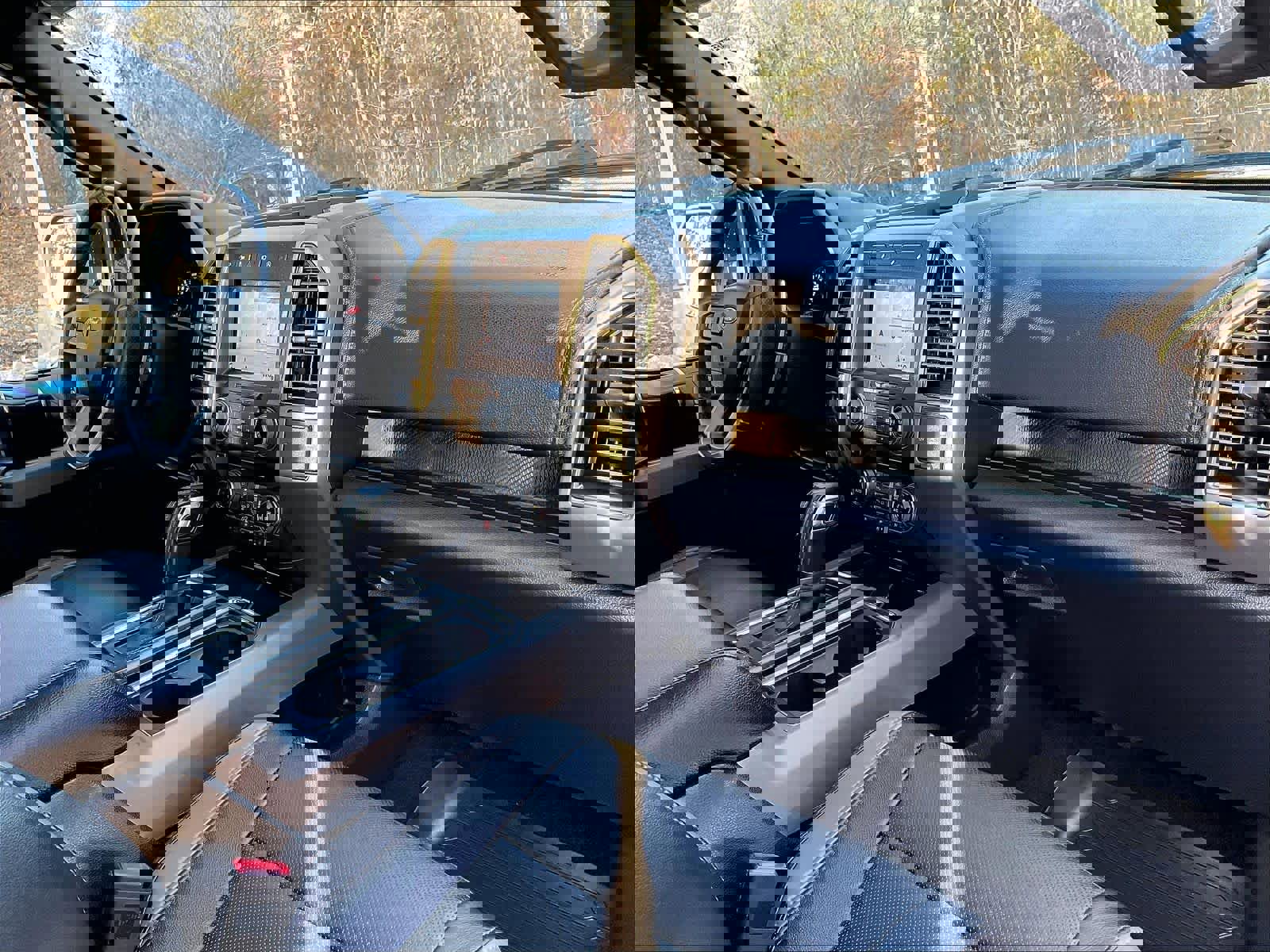 Used 2018 Ford F150 Raptor w/ Equipment Group 802A Luxury image 14