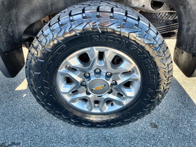 Certified 2023 Chevrolet Silverado 2500 LT w/ All Star Edition AWD/4WD image 26