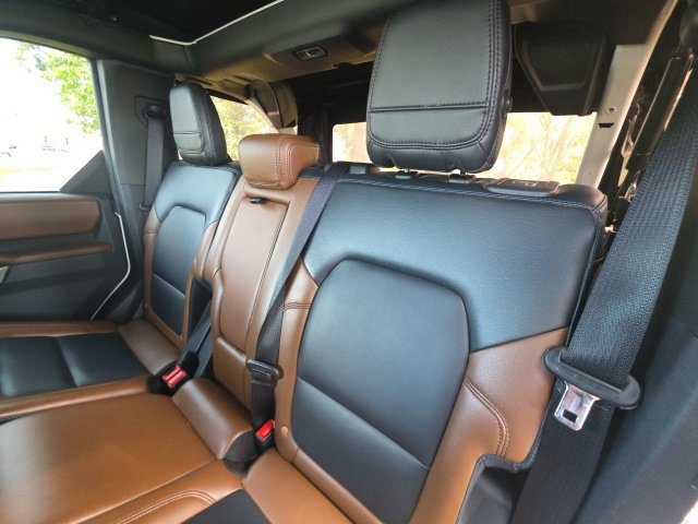 Used 2023 Ford Bronco Outer Banks AWD/4WD image 9