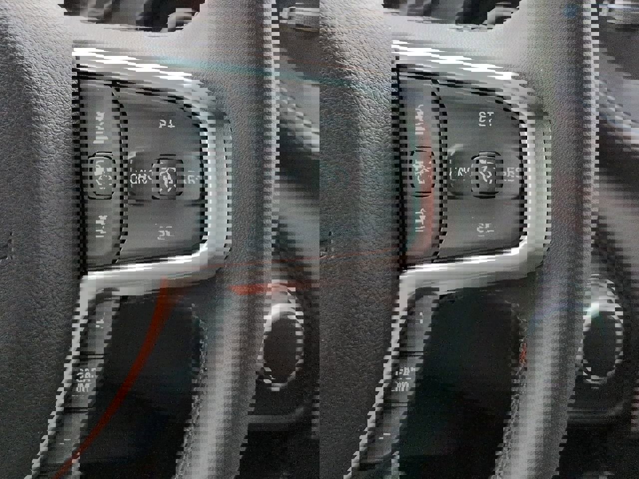 Certified 2025 RAM 1500 Big Horn image 25