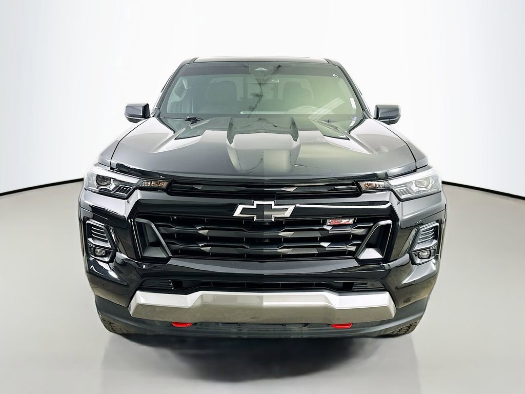 Used 2025 Chevrolet Colorado Z71 w/ Z71 Convenience Package 2 video 2