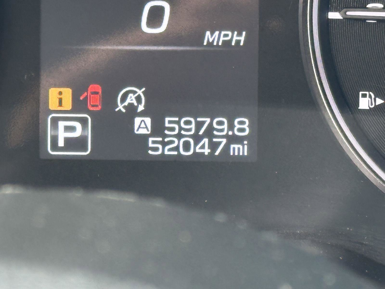 Used 2023 Subaru Outback Premium image 14