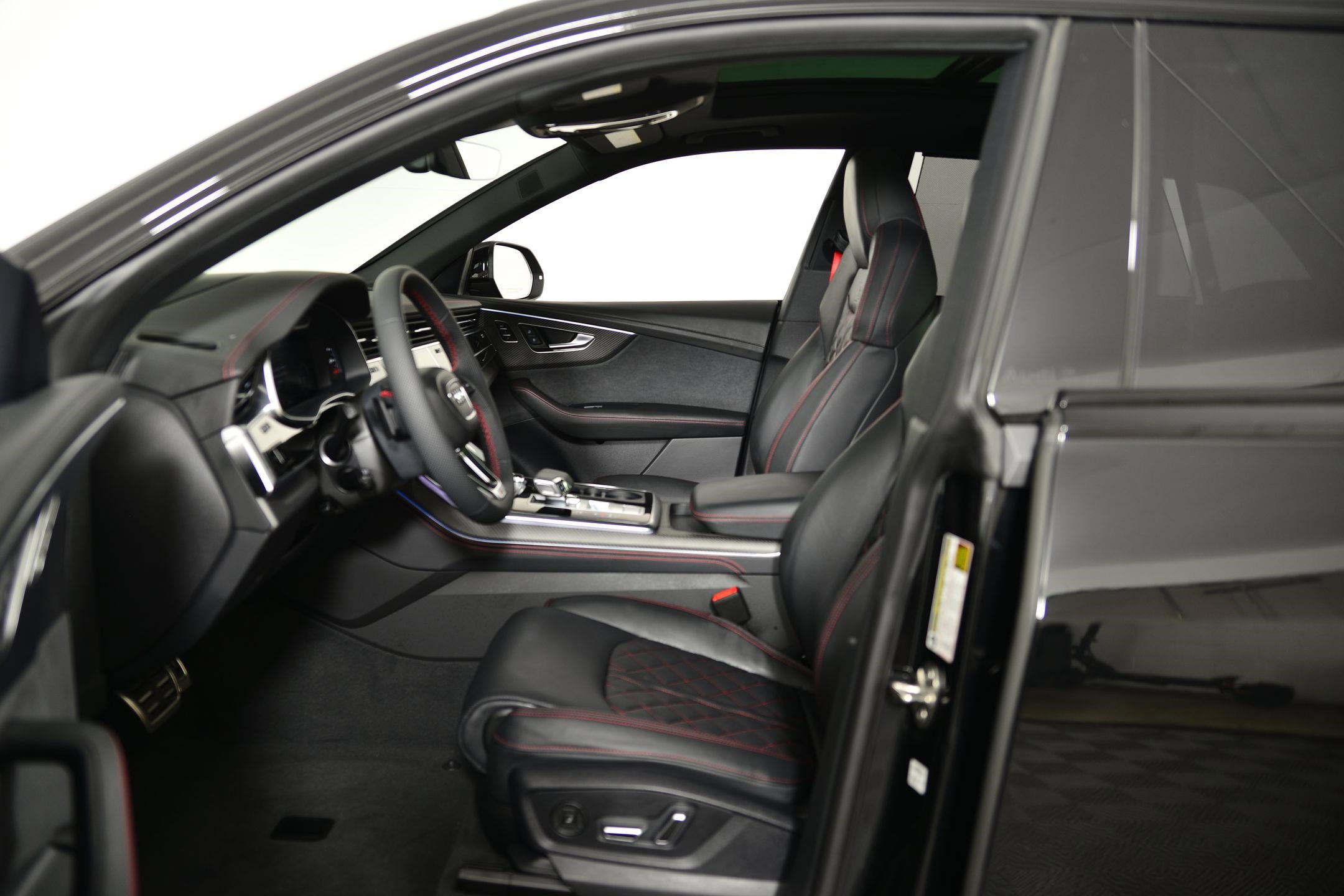 New 2026 Audi Q8 Prestige image 22