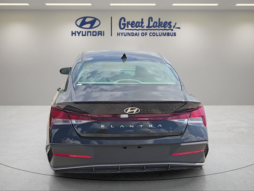 New 2026 Hyundai Elantra Sport FWD image 4