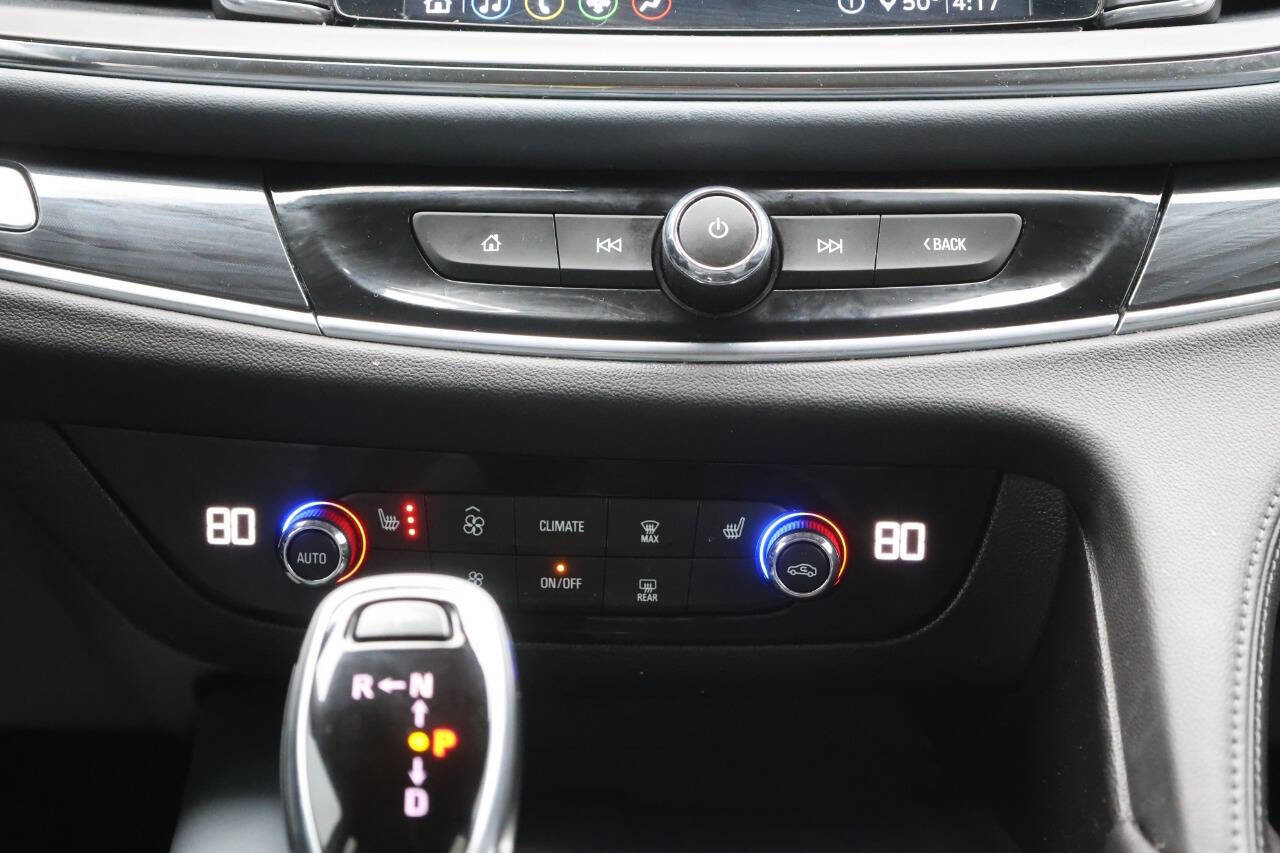 Used 2021 Buick Enclave Essence AWD/4WD image 21