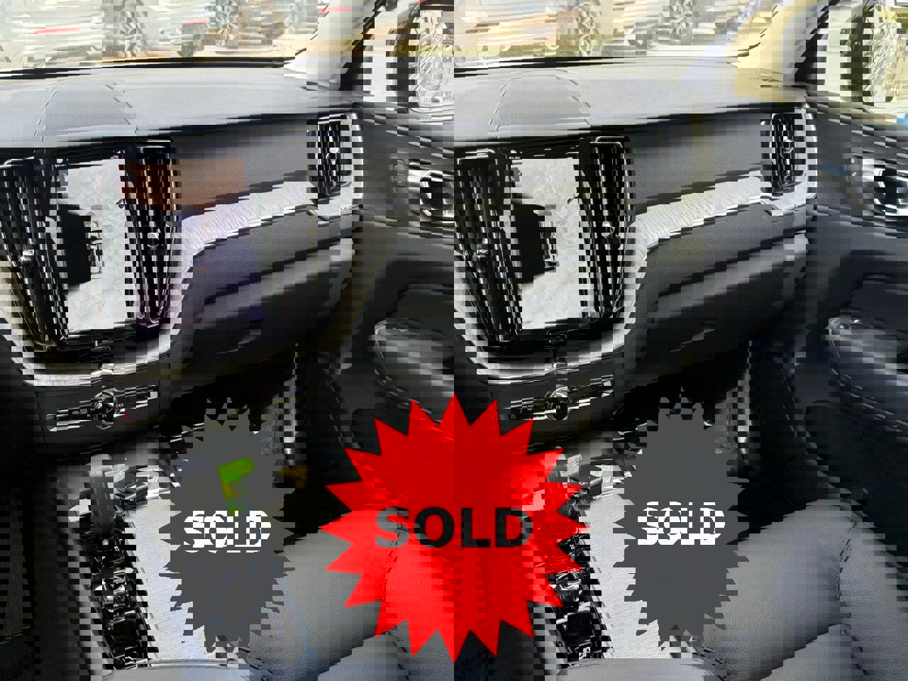 Used 2025 Volvo XC60 B5 Plus w/ Climate Package image 15