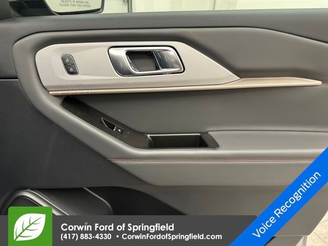 New 2026 Ford Explorer Active image 13