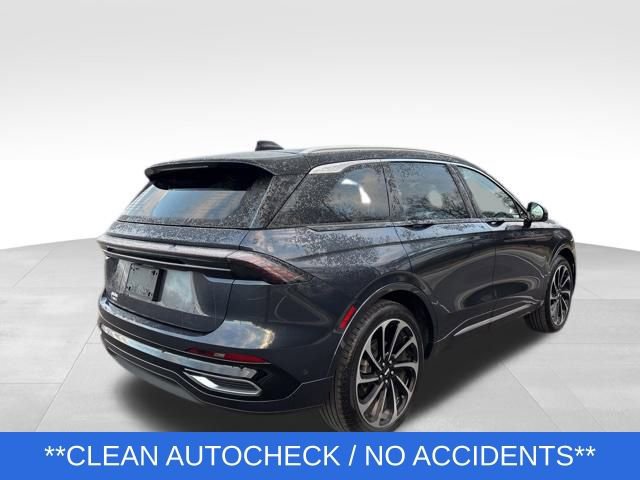 Certified 2024 Lincoln Nautilus Black Label image 4