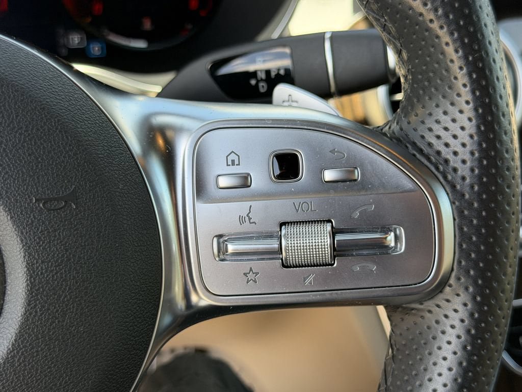 Used 2023 Mercedes-Benz C 300 Cabriolet image 30