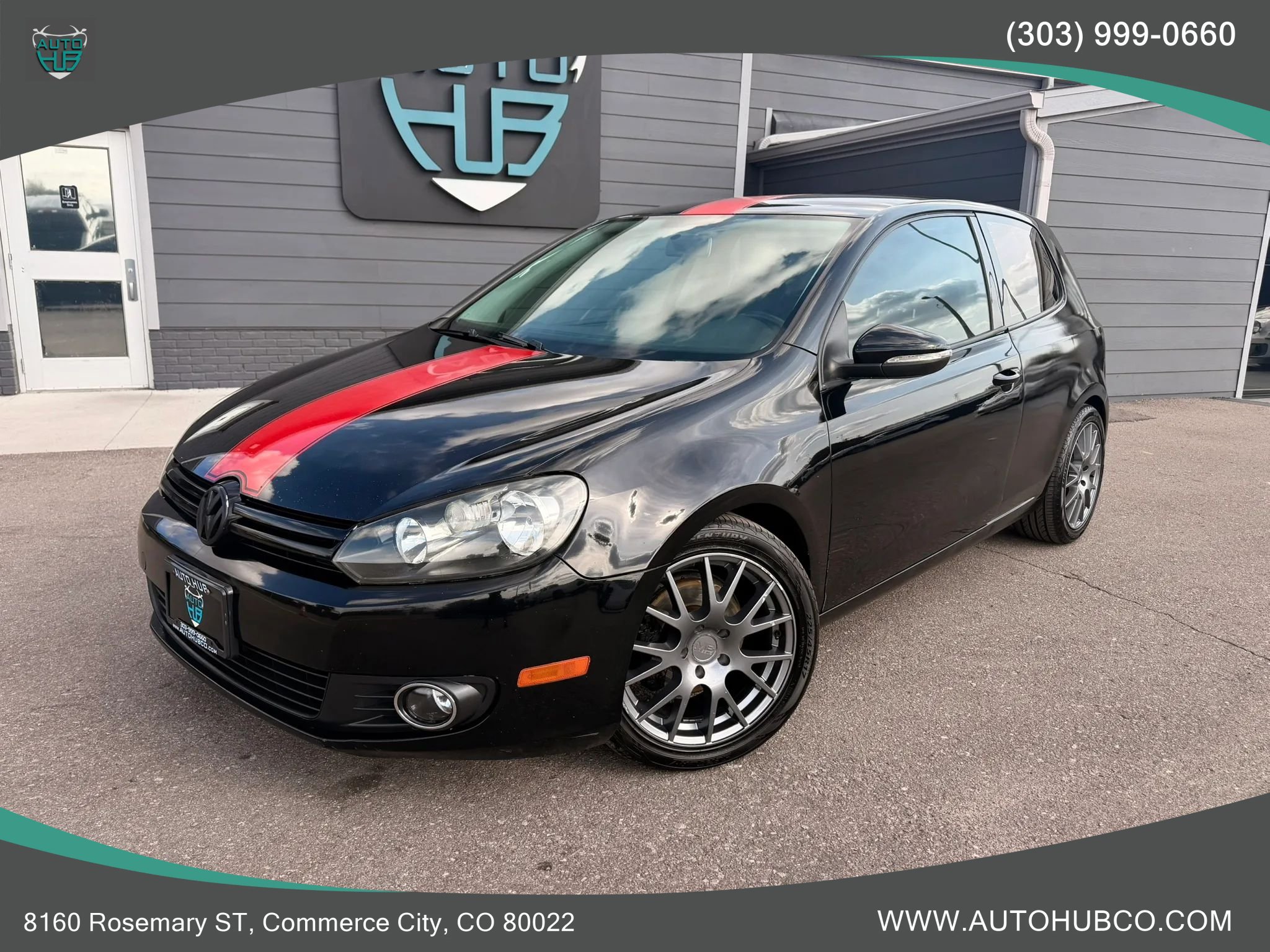 Used 2011 Volkswagen Golf TDI FWD image 2