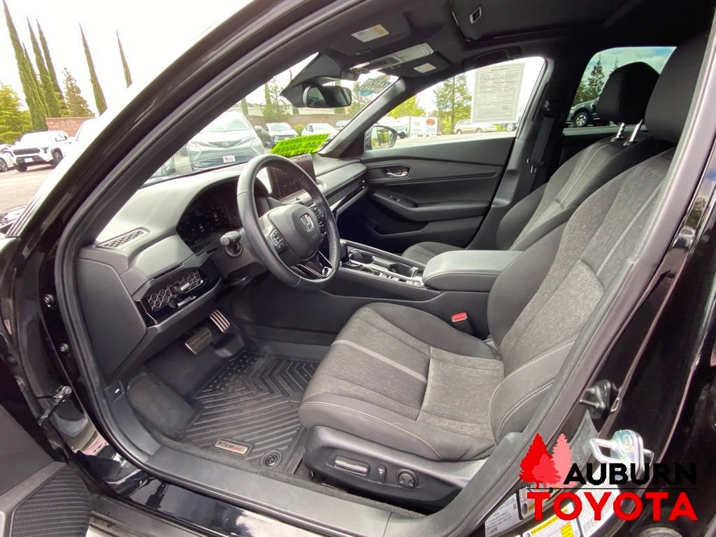 Used 2023 Honda Accord Sport image 29