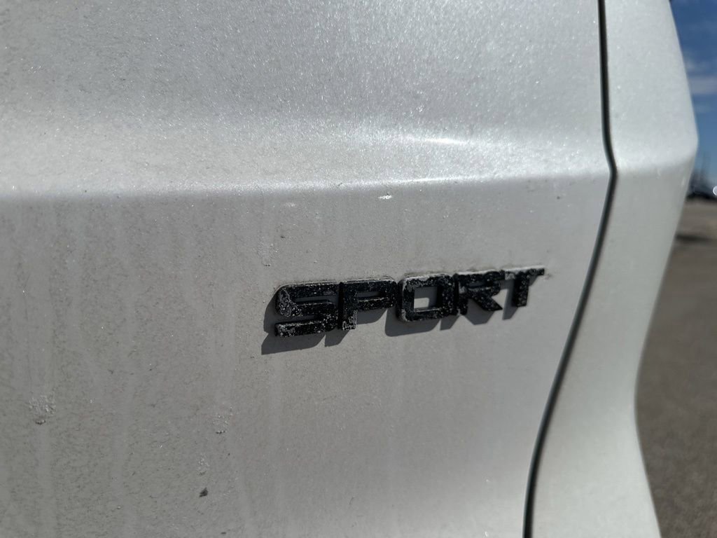 Used 2025 Honda CR-V Sport image 4