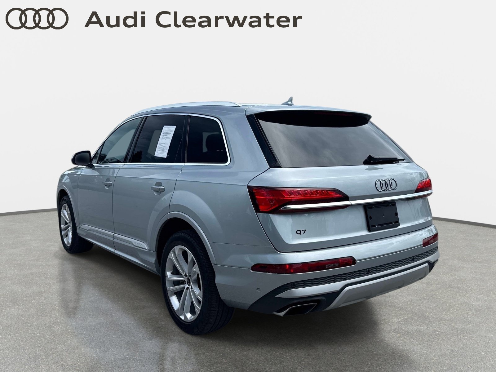 Certified 2025 Audi Q7 3.0T Premium Plus AWD/4WD image 3