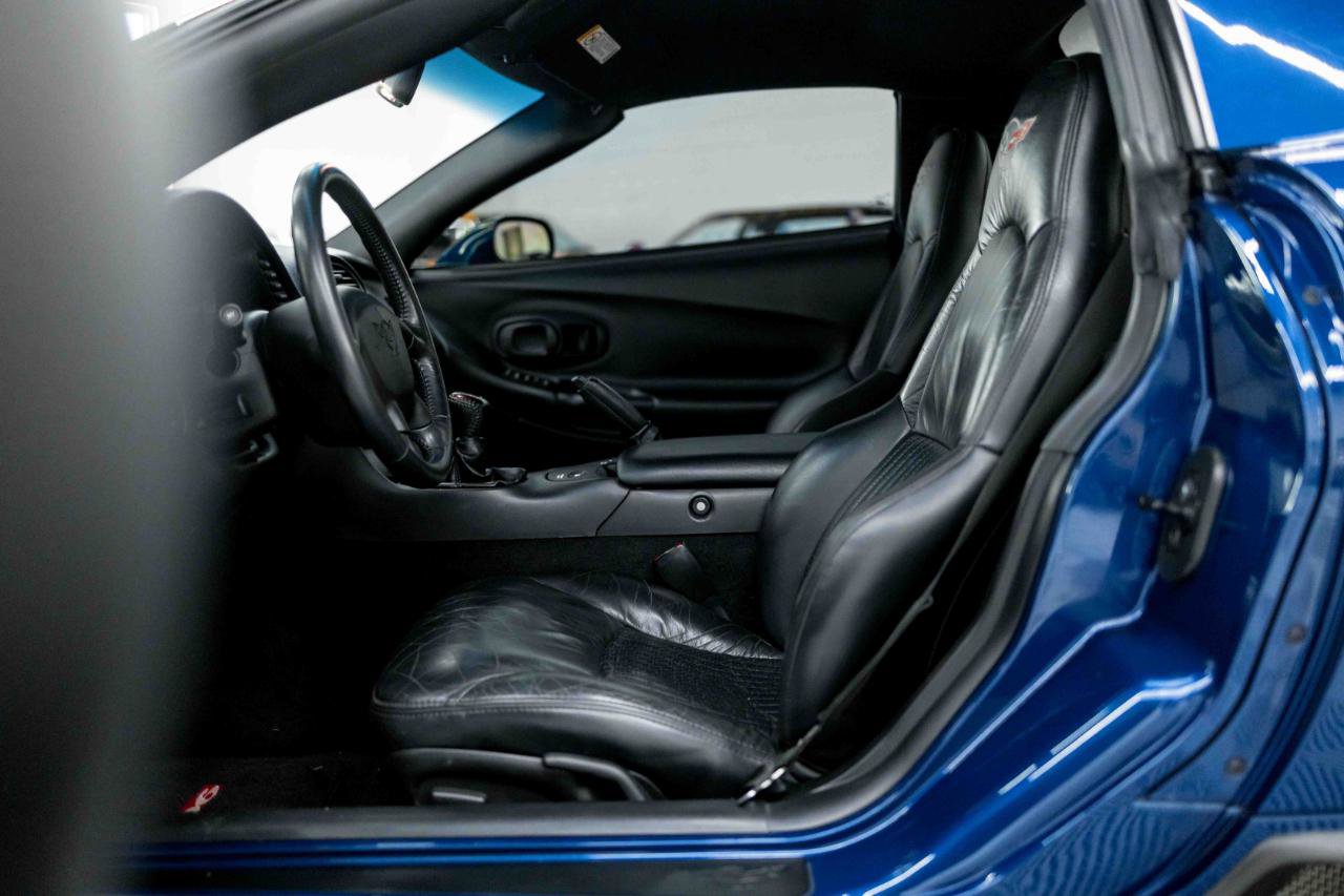 Used 2004 Chevrolet Corvette Z06 w/ Z06 Preferred Equipment Group image 47