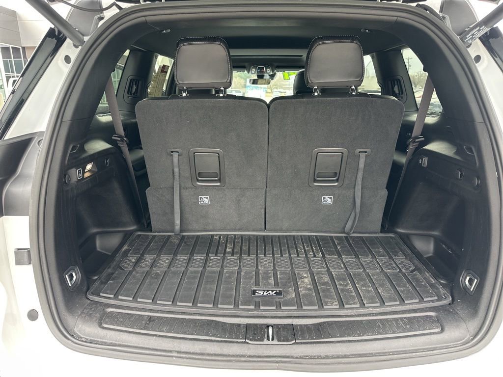 Used 2025 Jeep Grand Cherokee L Altitude image 28