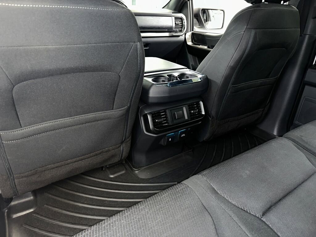 Used 2021 Ford F150 XLT w/ Equipment Group 302A High image 18