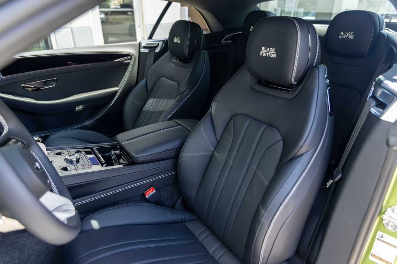 Certified 2025 Bentley Continental GTC AWD/4WD image 23