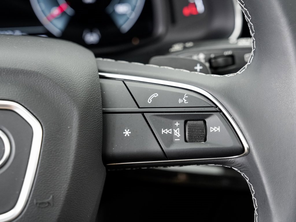 Used 2025 Audi Q8 Premium Plus w/ Premium Plus Package image 13