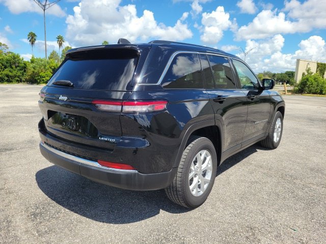 Used 2023 Jeep Grand Cherokee Limited RWD image 6