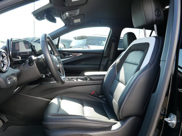 Used 2024 Chevrolet Blazer EV LT AWD/4WD image 9