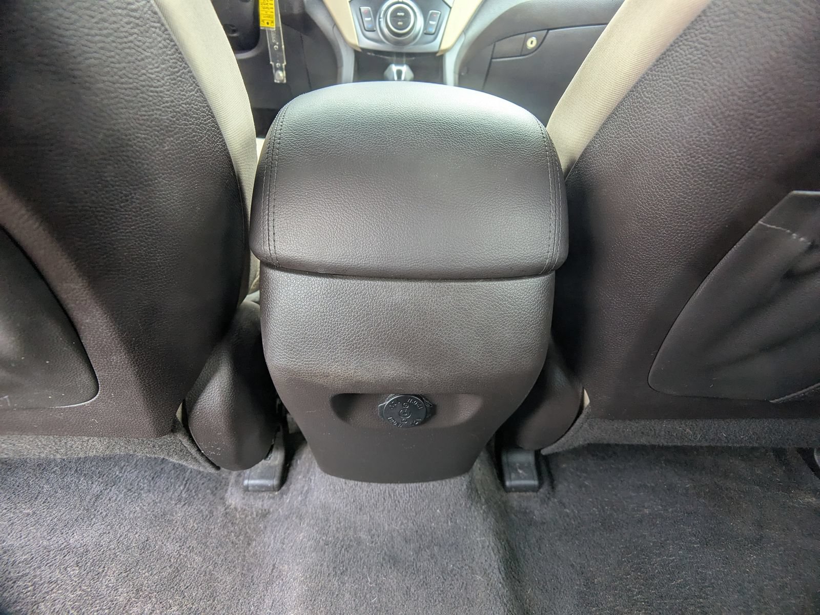 Used 2019 Hyundai Santa Fe XL SE FWD image 15
