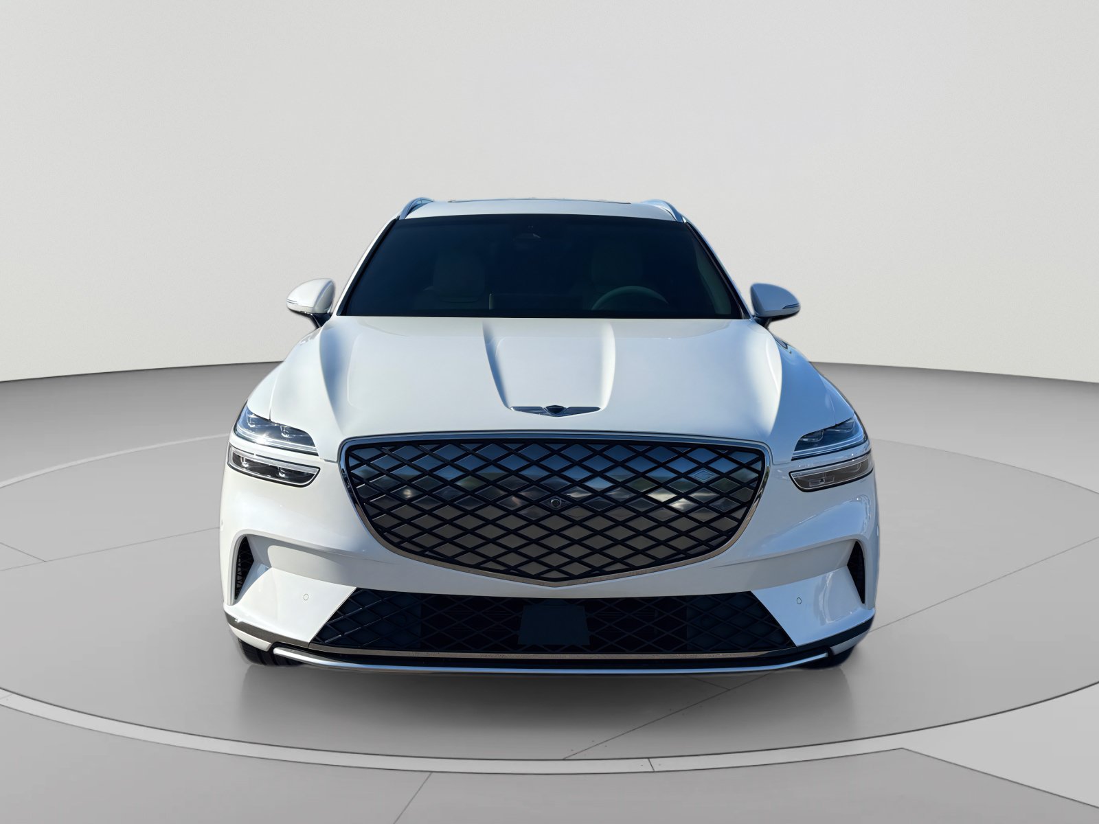 Used 2025 Genesis Electrified GV70 AWD/4WD image 8